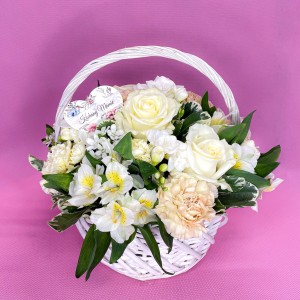 Kosz kwiatów "Dla Mamy"